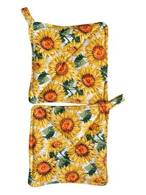 Hand Crafted Colorful Floral Sunflowers Two Fabric Potholders Hot Mat Trivet